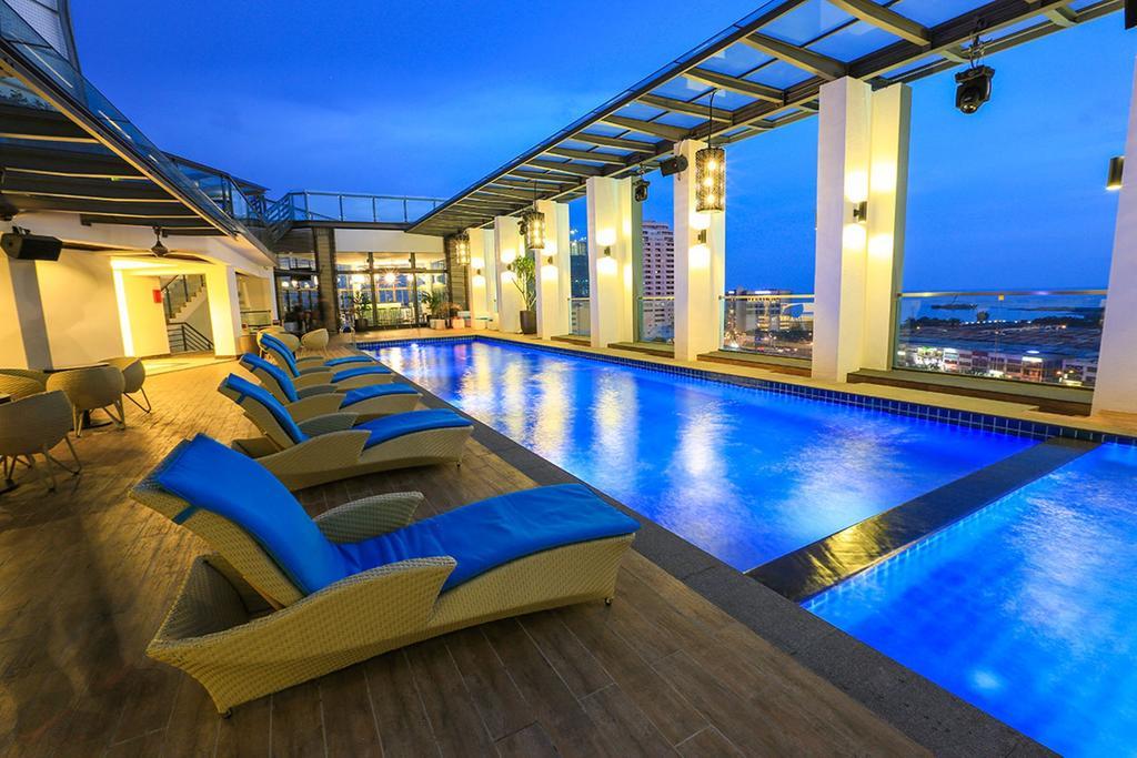 Eco Tree Hotel, 4*