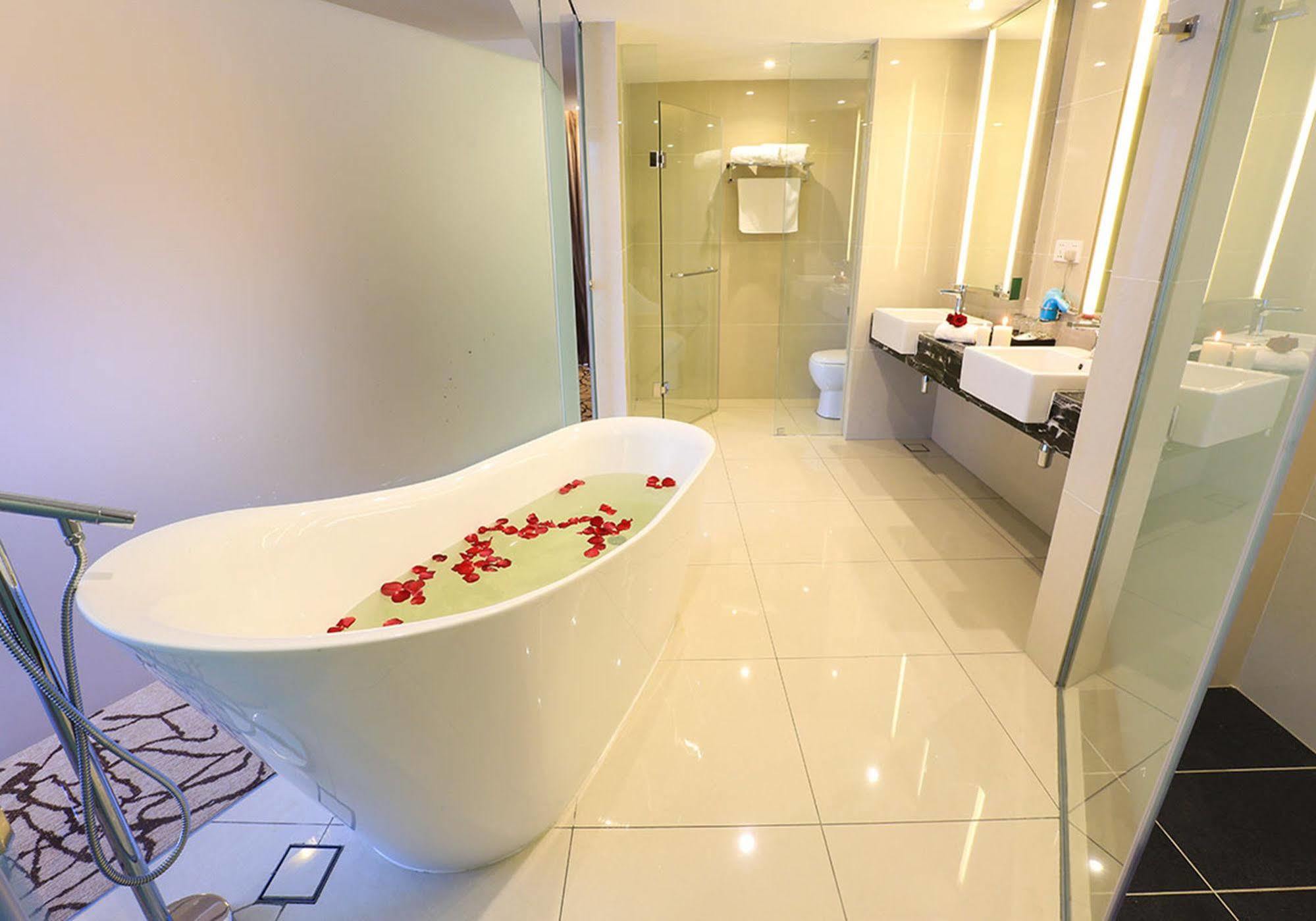 Hotel Eco Tree Hotel, 4*